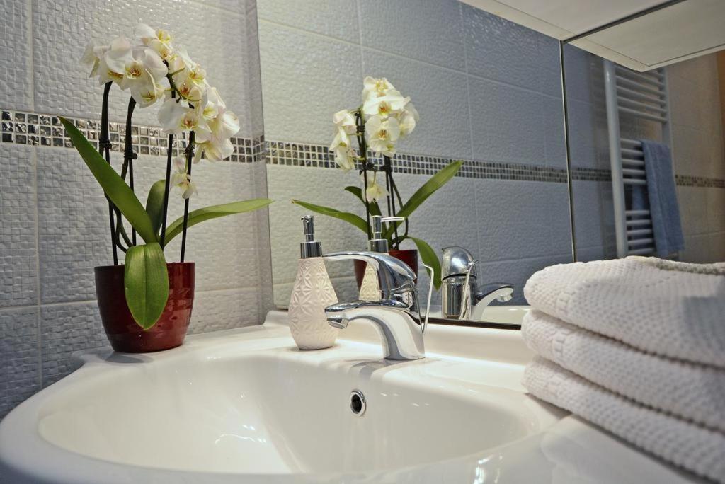 Royale Apartment Budapest Bagian luar foto