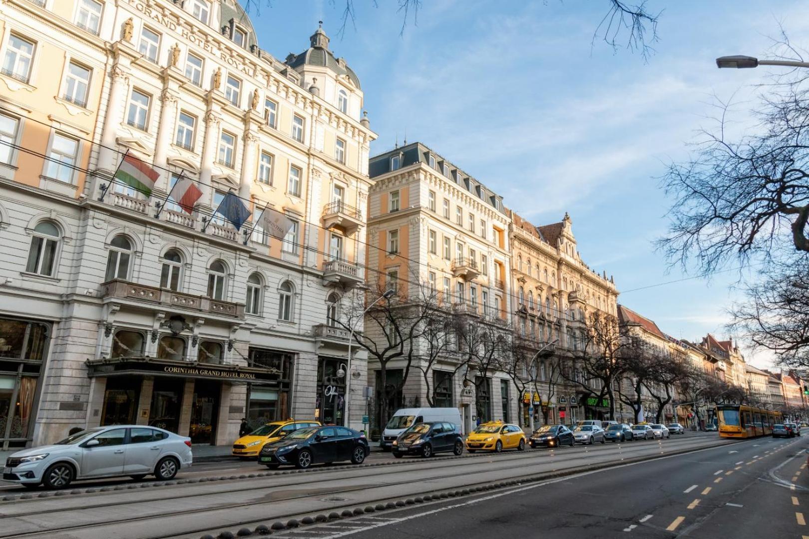 Royale Apartment Budapest Bagian luar foto