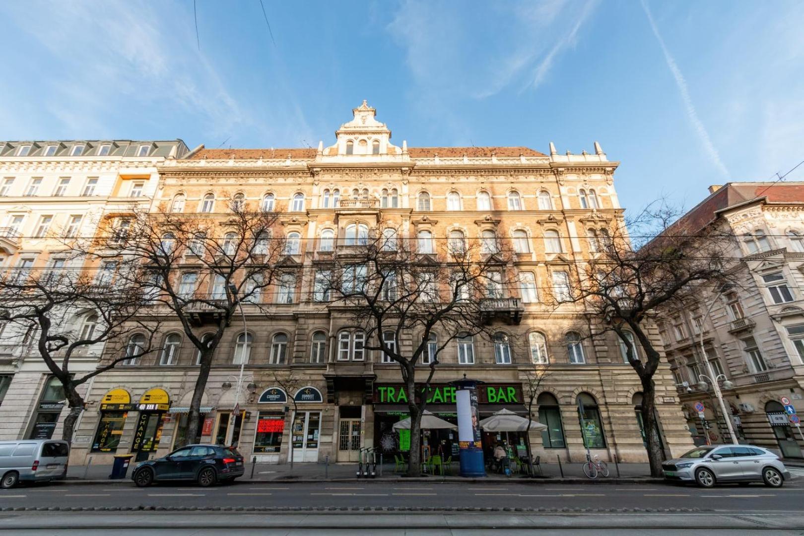 Royale Apartment Budapest Bagian luar foto
