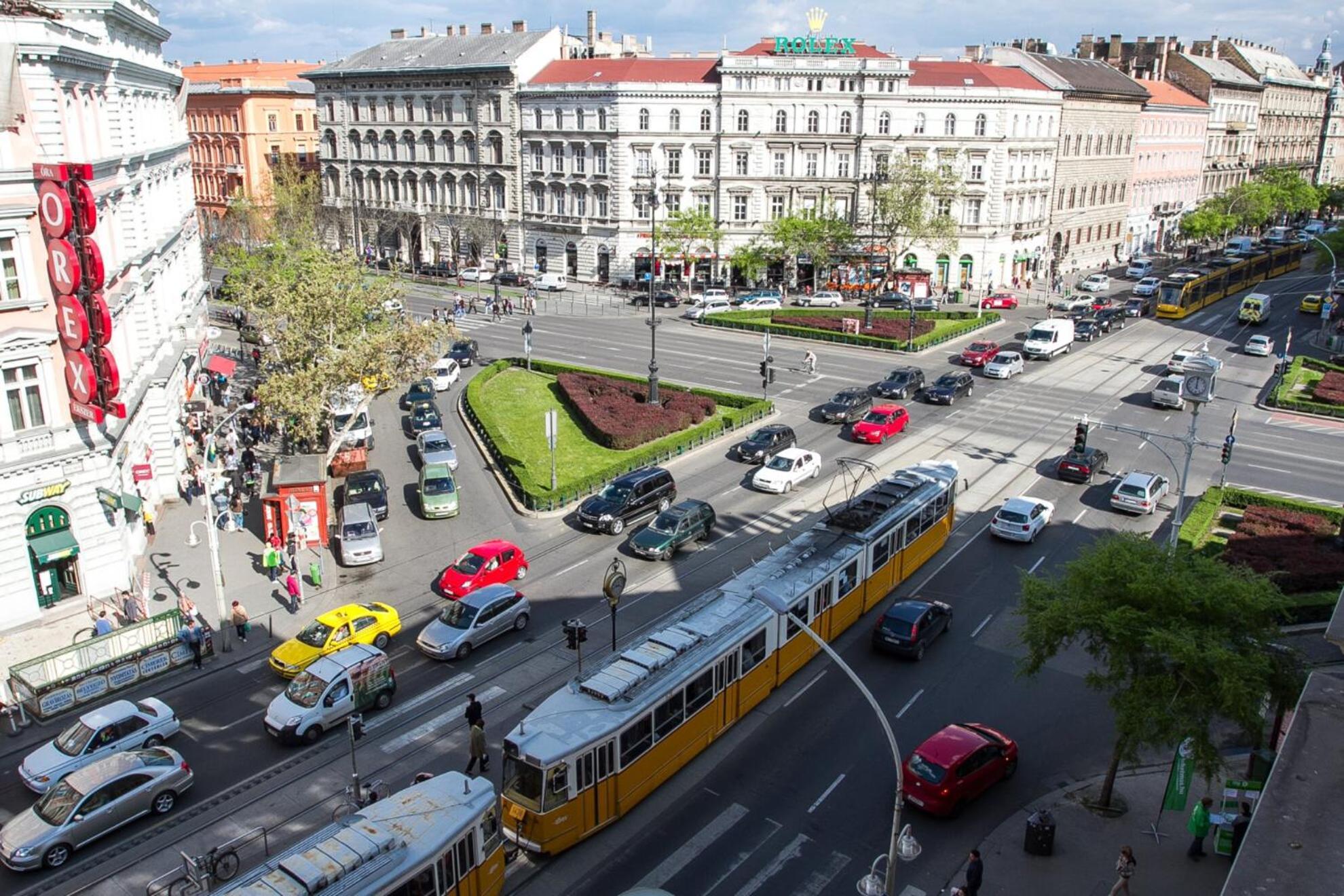 Royale Apartment Budapest Bagian luar foto